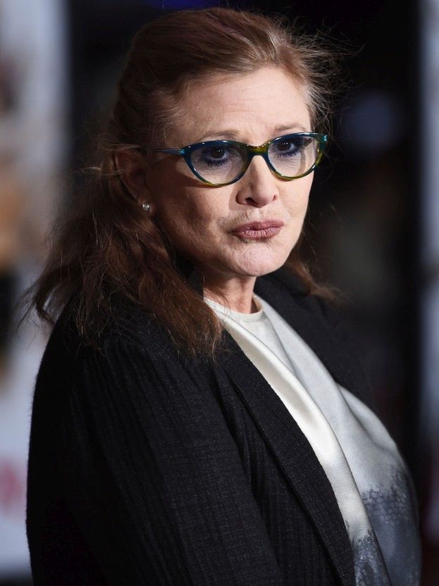 Ujawniono wyniki sekcji zwłok Carrie Fisher. Zabiły ją narkotyki?