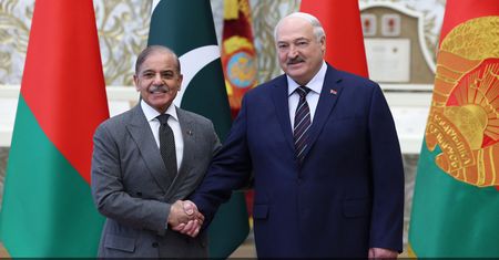 Zaskakujący ruch dyktatora. 150 tys. pracowników z Pakistanu