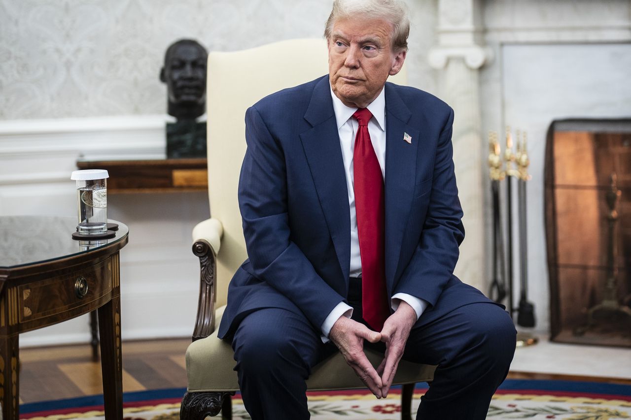 The Trump camp has a plan for Ukraine. They are pushing for a "freeze" of the war.