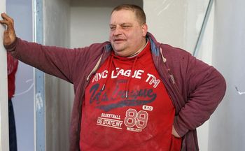 Nie żyje od 5 lat. Syn pokazał grób "Krzykacza" ze "Złomowiska"