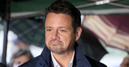 Rafał Trzaskowski przeprosił PKN Orlen. "Wyrażam ubolewanie"