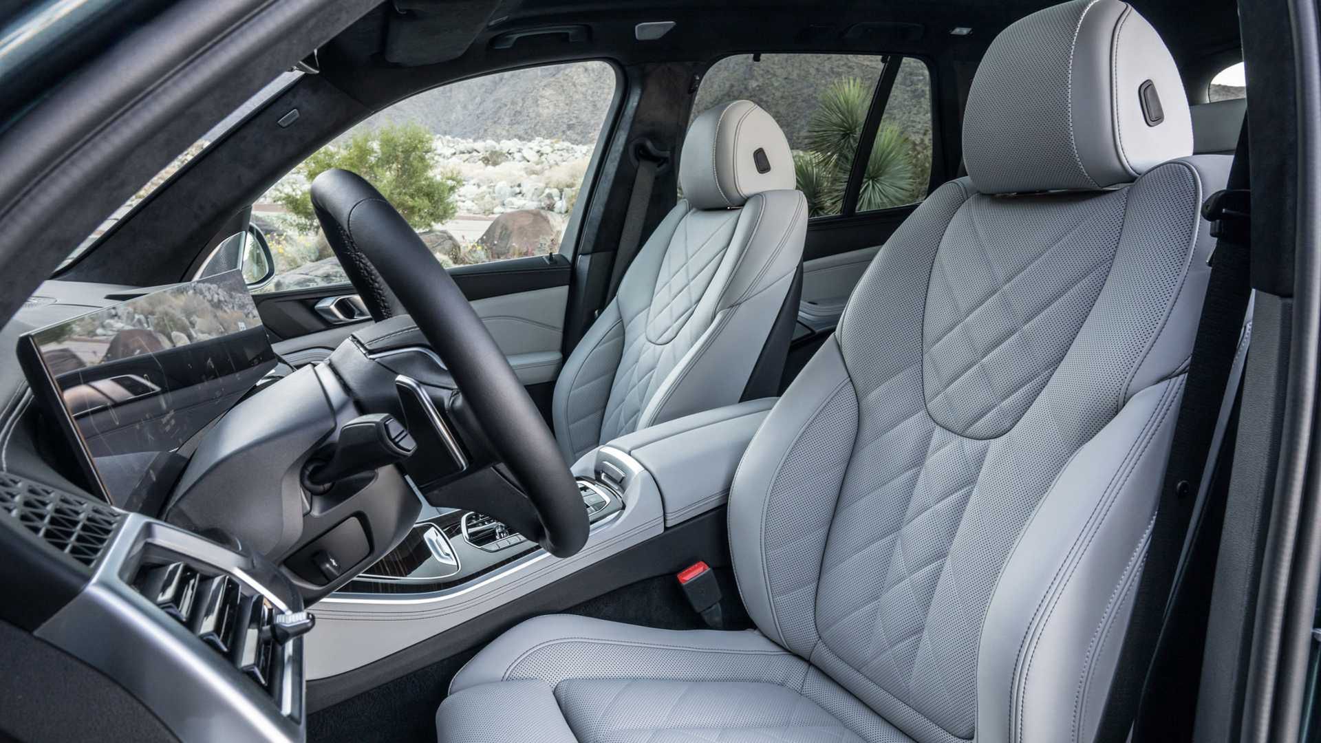 BMW X5 (2023)