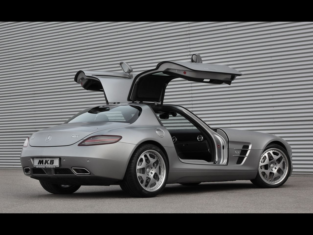 Mercedes-Benz SLS AMG po tuningu [Galeria]