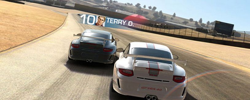 W skrócie: Android 4.2.2 udostępniony dla Nexusów, Real Racing 3 coraz bliżej, iPad zamiast Biblii 4
