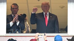 Trump pojawił się na meczu. Spójrz, co stało się, gdy pokazali go na telebimie