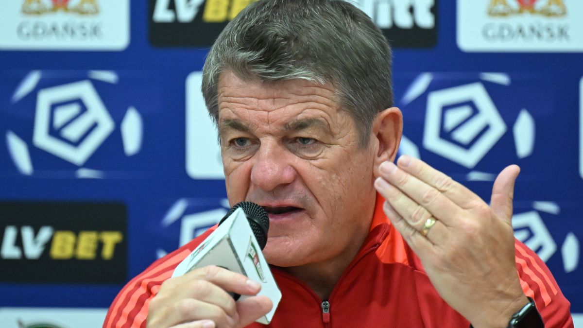 PAP / Adam Warżawa / Na zdjęciu: John Carver