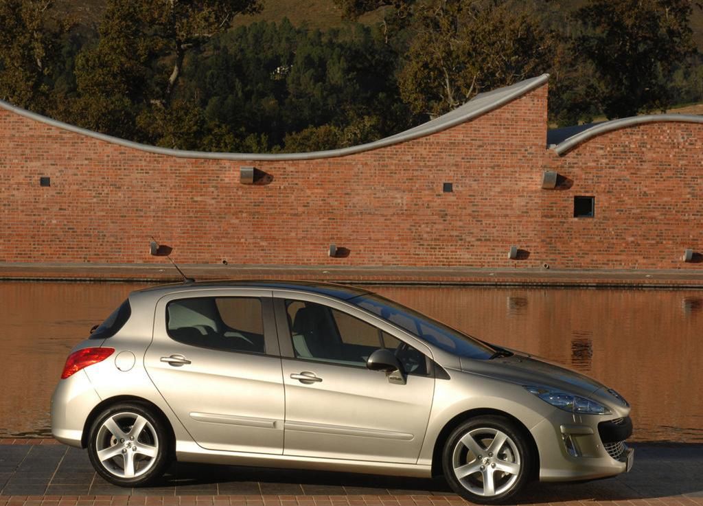 Peugeot 308 I