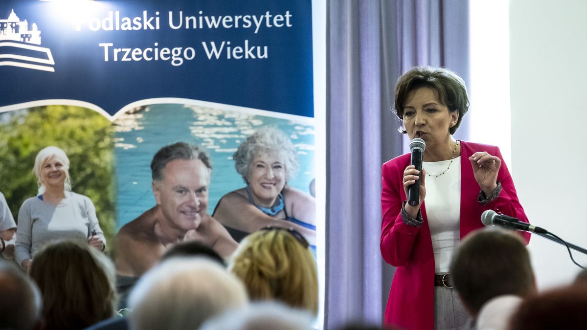 Opiekunki ze "Związkowej Alternatywy" piszą kolejny list do minister pracy, Marleny Maląg. Alarmują, że nowa ustawa ich nie objęła. 