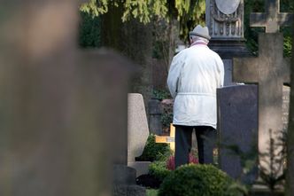 300 plus dla wdów. Jest pomysł nowego świadczenia