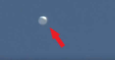 UFO nad Japonią? Władze: "To nie jest nasze" [Wideo]
