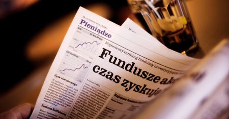 2 miliony klientów funduszy nerwowo patrzy na konta. Więcej można zarobić na lokatach