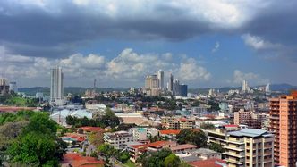 Kancelaria z Panamy, premierzy, miliarderzy i przestępcy. Międzynarodowe śledztwo ujawnia podejrzane interesy