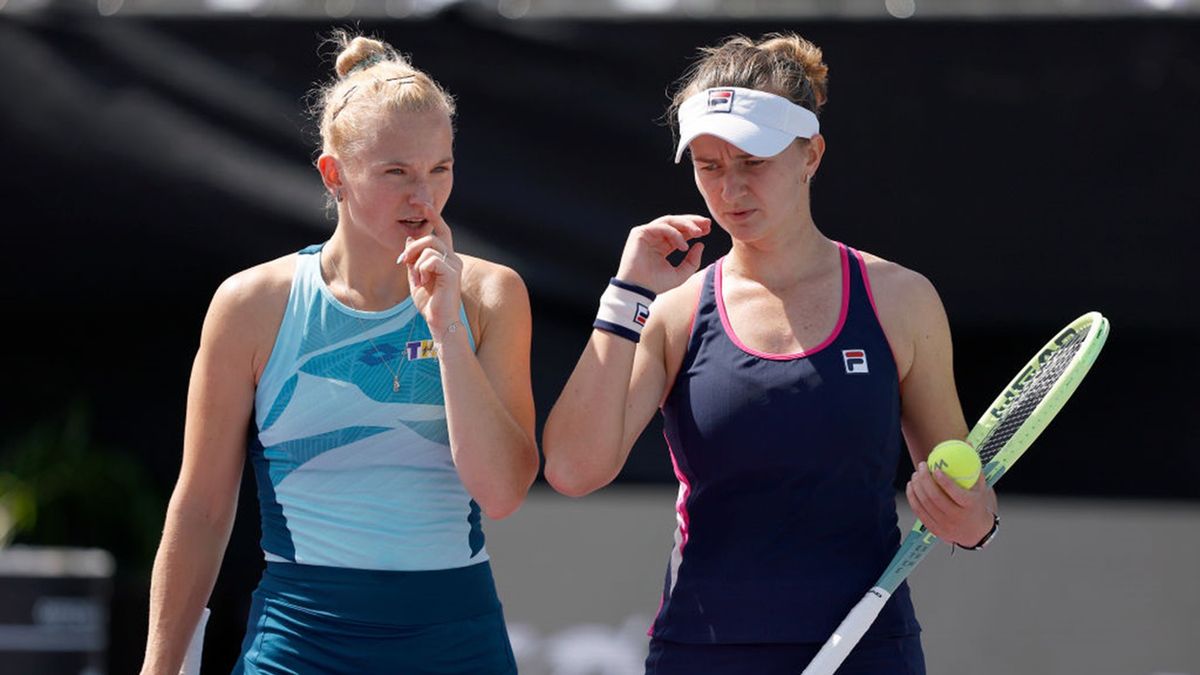 Getty Images / Sarah Stier / Na zdjęciu: Katerina Siniakova i Barbora Krejcikova
