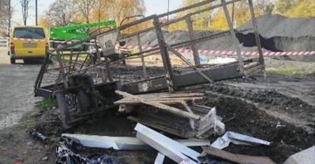 Tragiczny wypadek podczas prac remontowych. Dwie osoby spadły z wysokości kilkunastu metrów