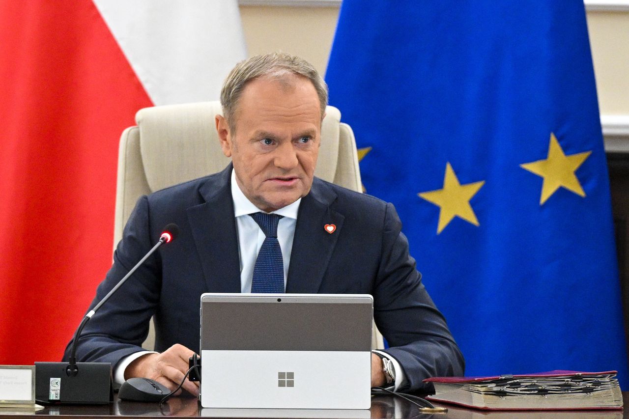 Tusk chce wyjaśnień ws. działki pod CPK. Zwrócił się do Żurka