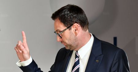 Majątek Obajtka. Pełnomocnik grozi pozwem, opozycja powołuje zespół śledczy
