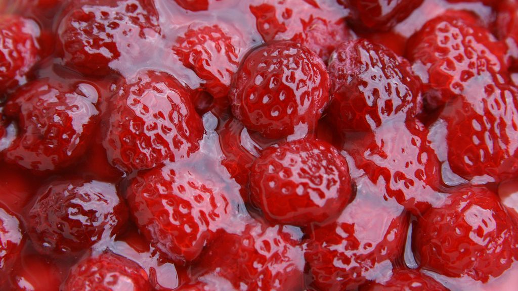 Maliny w puszce w ciężkim syropie (owoce i płyn)