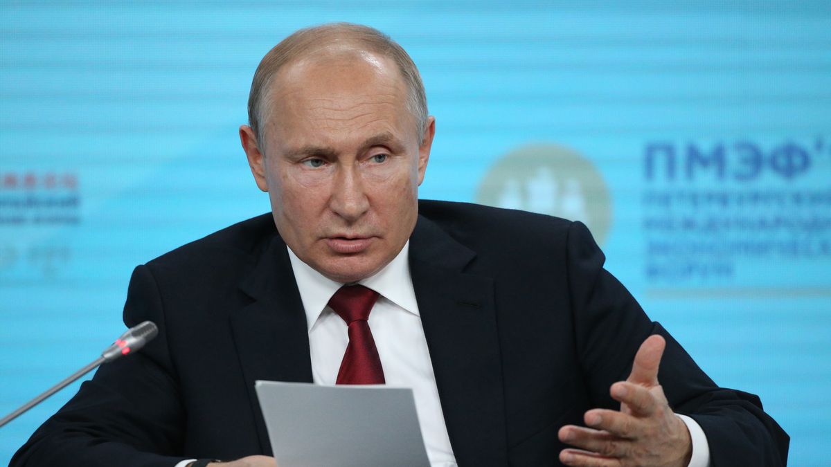 Na zdjęciu Władimir Putin na konferencji