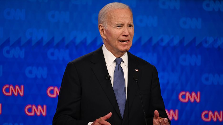 US President Joe Biden participates in the first 2024 presidential election debate with former US President Donald J. Trump at Georgia Institute of Technology's McCamish Pavilion in Atlanta, Georgia, USA, 27 June 2024. The first 2024 presidential election debate is hosted by CNN. EPA/WILL LANZONI / CNN PHOTOS MANDATORY CREDIT: CNN PHOTOS / CREDIT CNN - WILL LANZONI EDITORIAL USE ONLY EDITORIAL USE ONLY Dostawca: PAP/EPA.