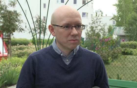 Najwygodniej i najtaniej jest płacić za granicą kartami walutowymi