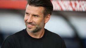 Obrazowe porównanie trenera Cracovii. "5-6 centymetrów"