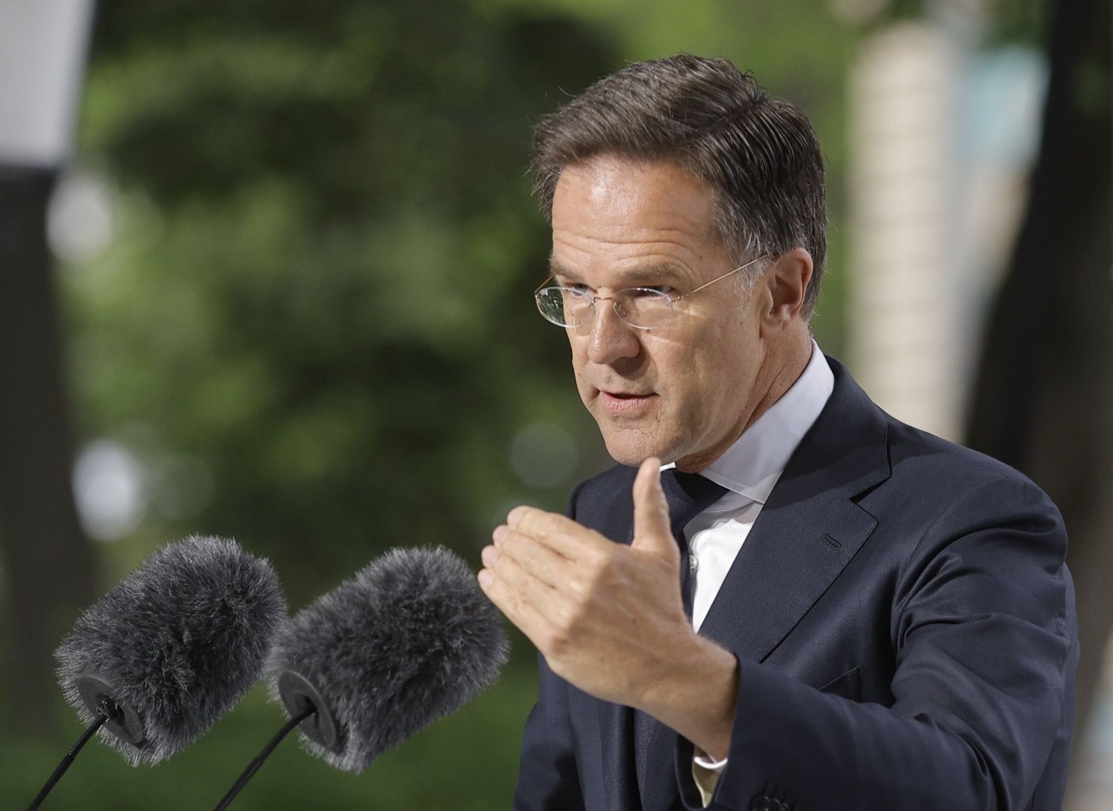 Rutte ostrzega młodych Rosjan: Czeka was tragiczny los