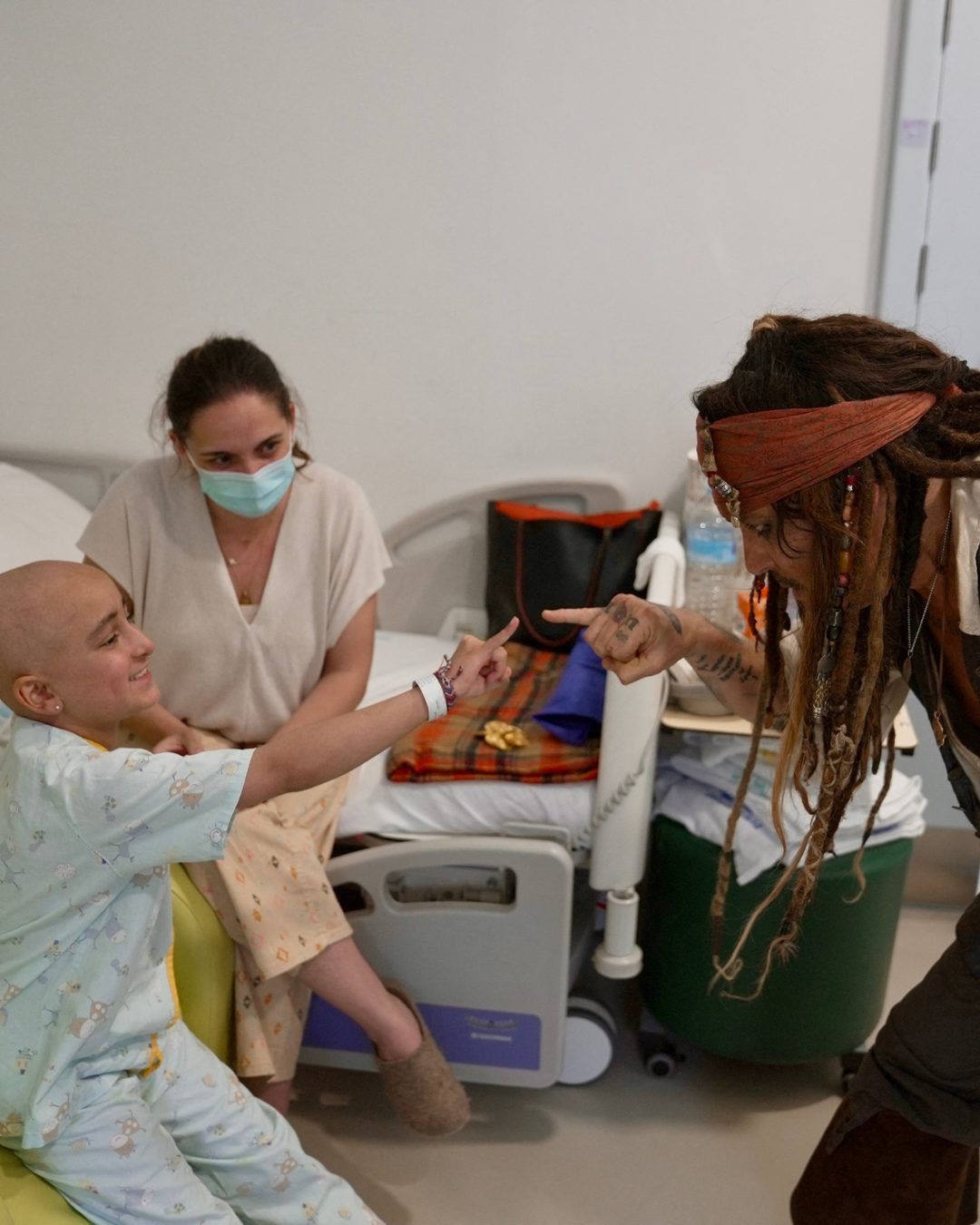 Johnny Depp pojawił się w szpitalu dla dzieci 