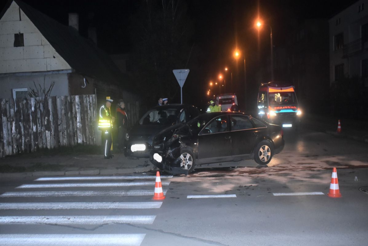 Wypadek w centrum Radomia. Nie do wiary, kto siedział za kierownicą