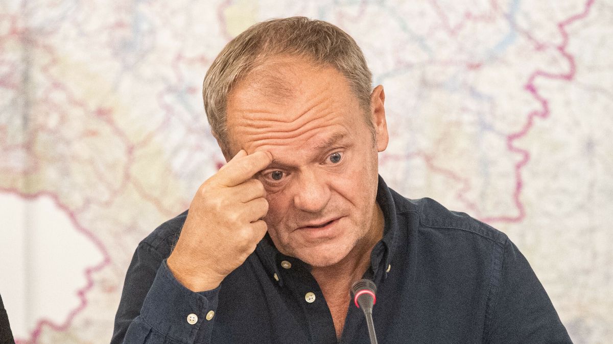 Sztab kryzysowy we Wroclawiu z udzialem Donalda Tuska
17.09.2024 Wroclaw Posiedzenie sztabu kryzysowego  n/z Donald Tusk  fot. Krzysztof Kaniewski/REPORTER
Krzysztof Kaniewski/REPORTER