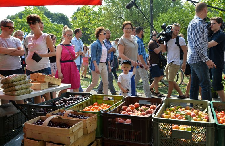 Kampania wyborcza. Premier Kopacz odwiedziła Targ Śniadaniowy na warszawskim Mokotowie