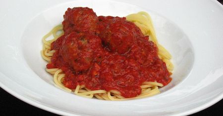Sos do makaronu marinara (do kupienia gotowy do spożycia)
