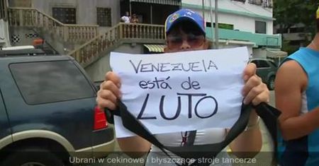 Uczestnicy protestów w Caracas przenieśli się na... plażę