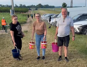 Samozbiory truskawek na Słowacji. Taniej niż w Polsce