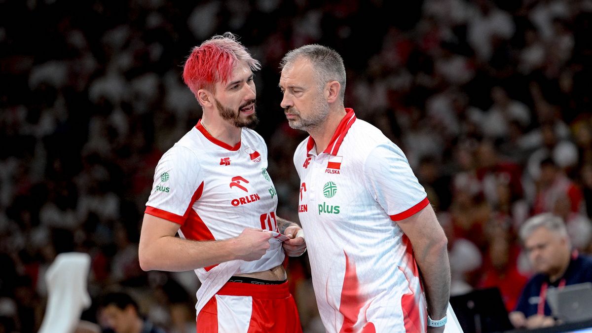 WP SportoweFakty / Paweł Piotrowski / Na zdjęciu: Tomasz Fornal i Nikola Grbić