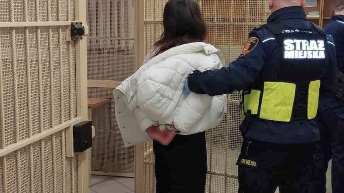 Kobieta trafiła do szpitala.