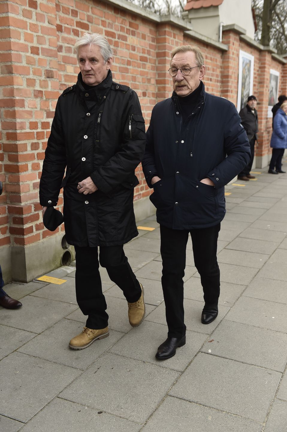 Grzegorz Wons, Sylwester Maciejewski - pogrzeb Emiliana Kamińskiego