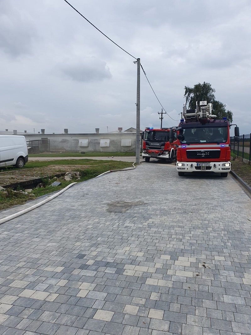 Pożar kurnika w miejscowości Babiec-Piaseczny - szybka akcja strażaków