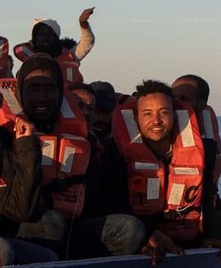 "Nikt nie widział tylu zmarłych, co ja". Lekarz z Lampedusy oskarża