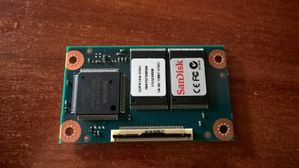 16 GB dysk SSD w całej okazałości.