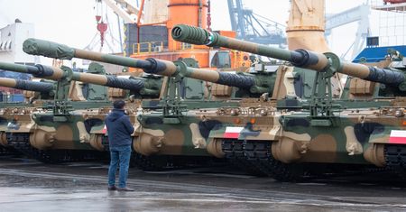 Są już w Gdańsku. Potężne maszyny zasilą polskie wojsko
