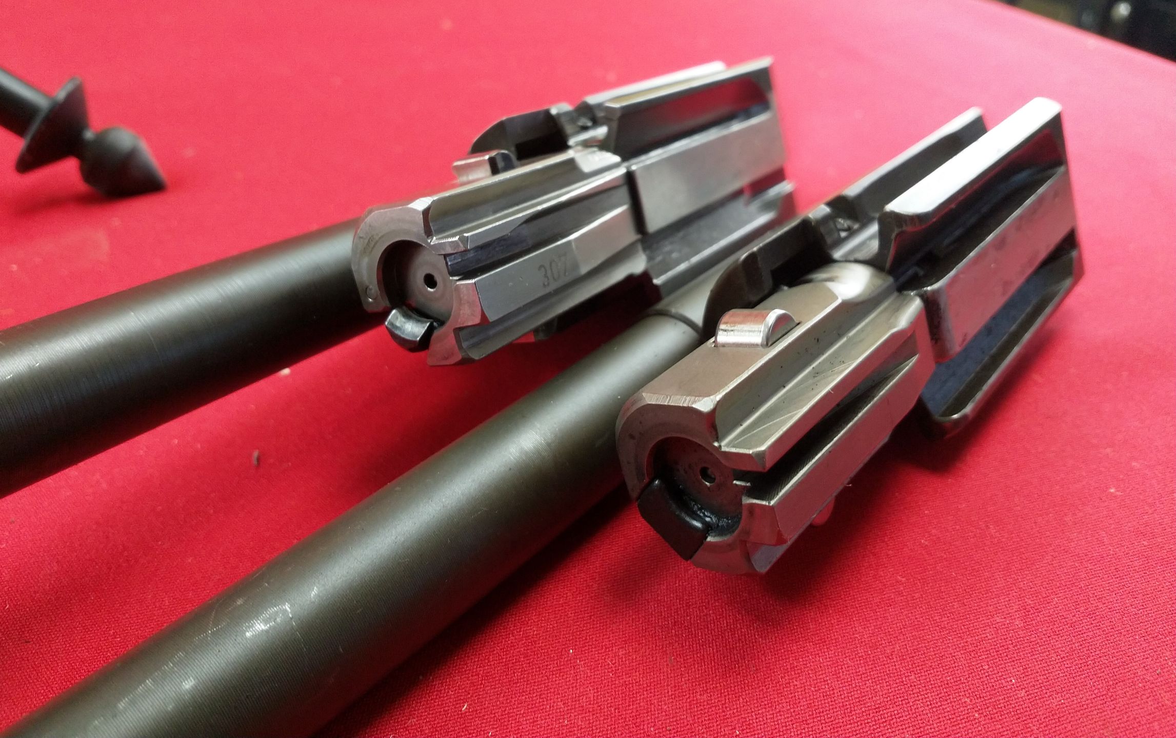 Para zamków z HK PSG1 (ten u góry) i HK G3 (ten na dole). 