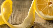 Nigdy nie wyrzucam skórki z cytryny. Mam sprytny sposób na jej wykorzystanie