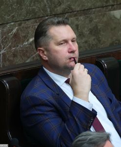 Masowe zwolnienia w edukacji. "Około 100 tys. nauczycieli"