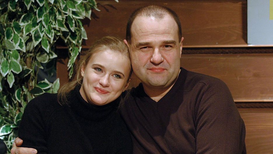 Cezary Żak i Marta Chodorowska na konferencji prasowej serialu "Ranczo", luty 2006 r.
