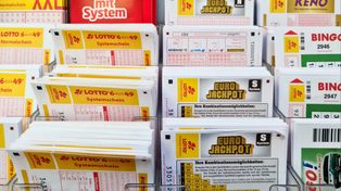 Wygrał w Eurojackpot ponad 54 mln euro. Oto gdzie kupił los