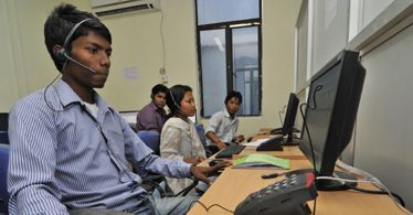 W Indiach anulowali 122 licencje na telefonię komórkową