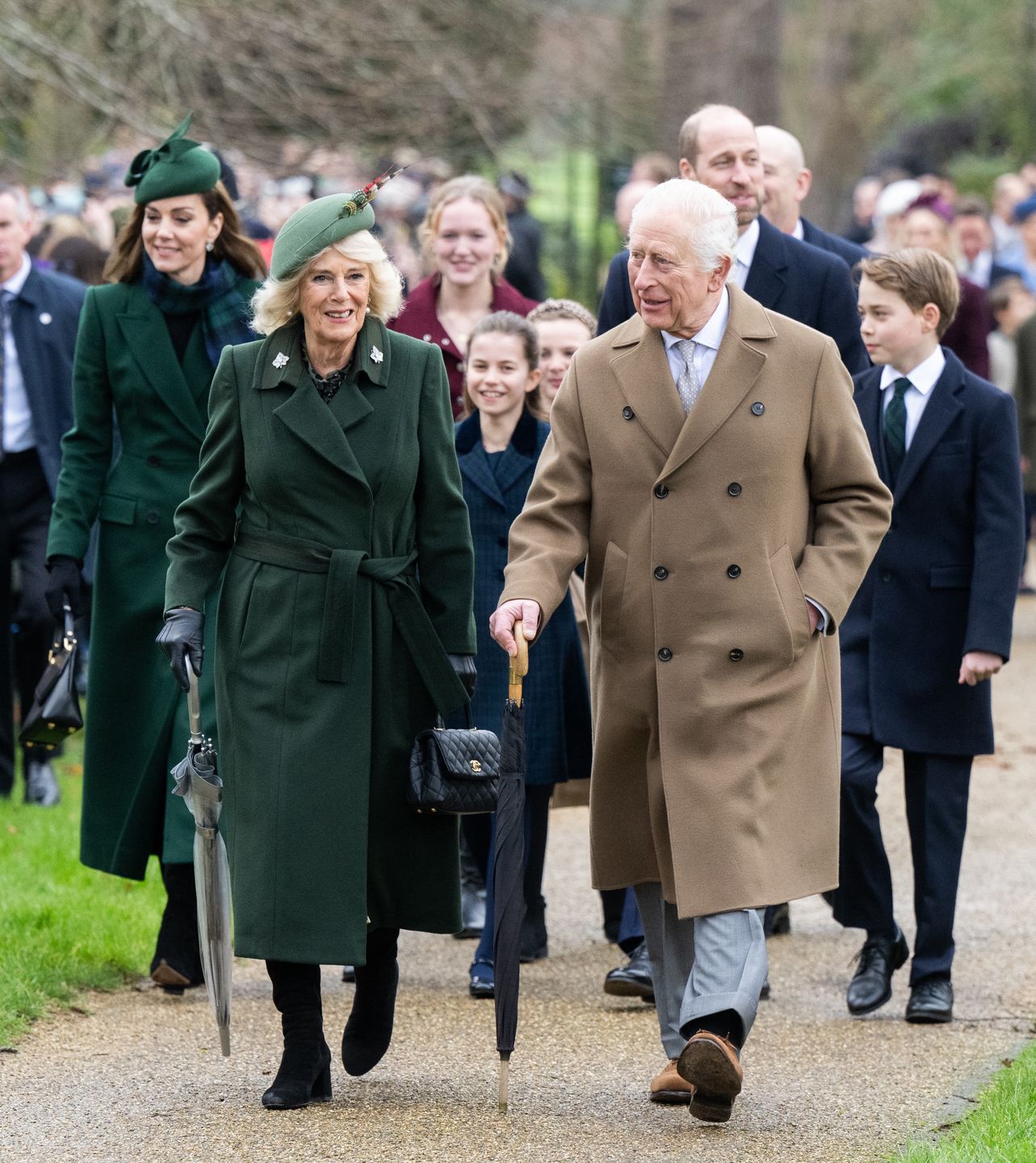 Rodzina królewska podczas nabożeństwa w Sandringham