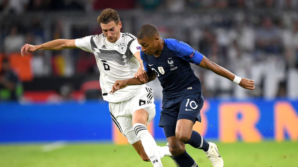 Getty Images / Matthias Hangst/Bongarts / Na zdjęciu: Leon Goretzka i  Kylian Mbappe