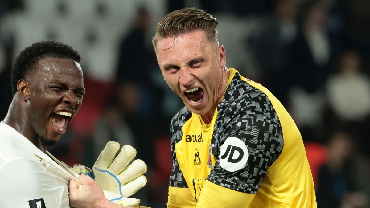 Getty Images / Marcin Bulka rozegrał świetny mecz przeciwko PSG