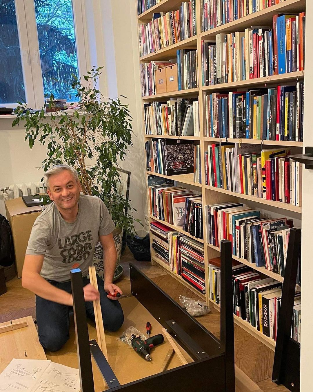 Tak mieszka Robert Biedroń z partnerem (Instagram)
